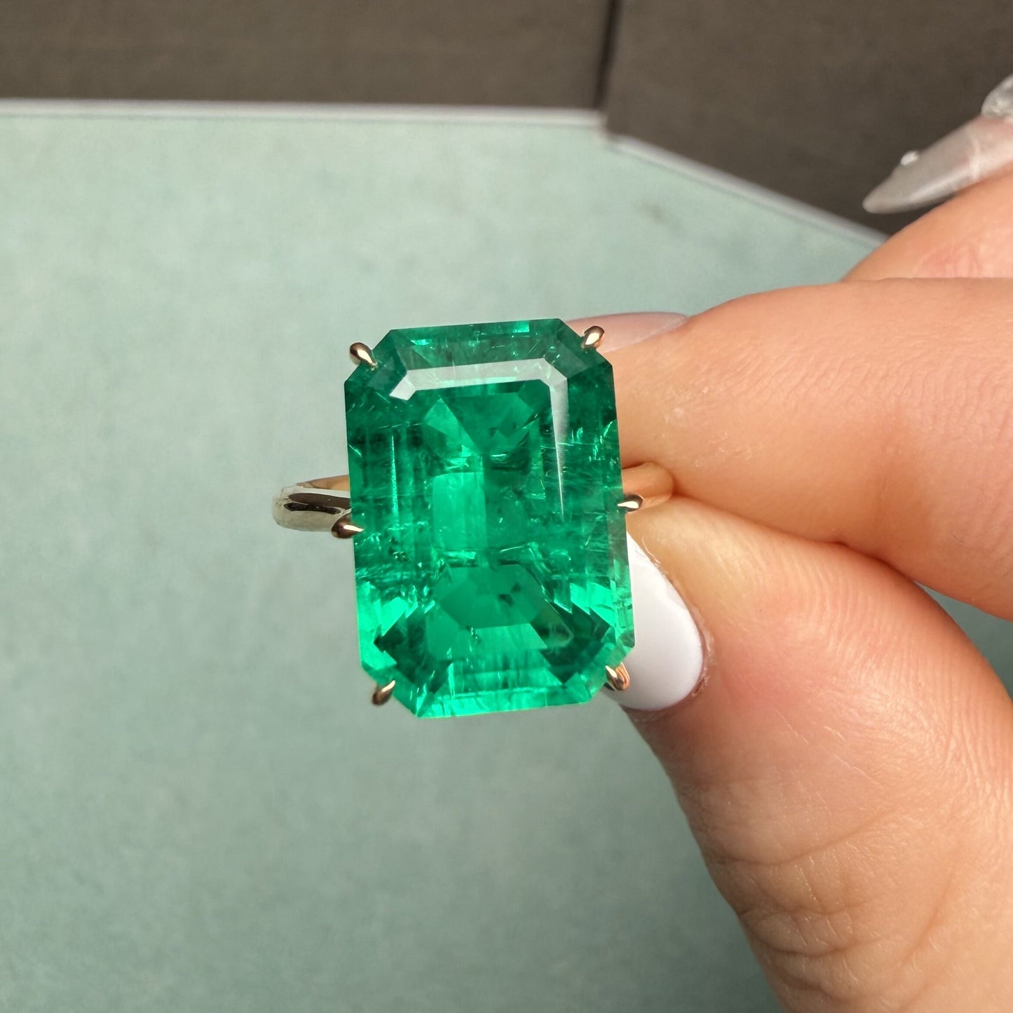 Pirmiana Hot Sale Classic Design Lab Grown Emerald 14k Gold Rings 10X14MM 6.5ct Lab Grown Emerald Girlfriend Gift