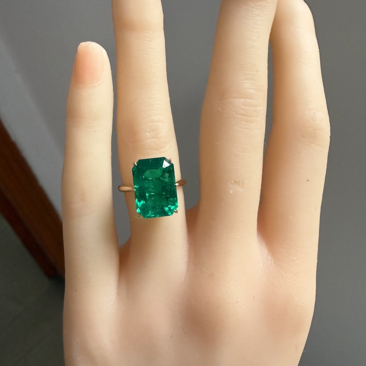 Pirmiana Hot Sale Classic Design Lab Grown Emerald 14k Gold Rings 10X14MM 6.5ct Lab Grown Emerald Girlfriend Gift