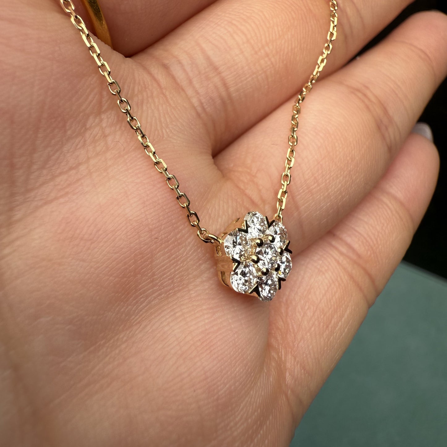 Ruif Jewelry Classic Design 18k yellow gold 0.7ct Total Lab Grown Diamond Pendant Necklace Gemstone Jewelry