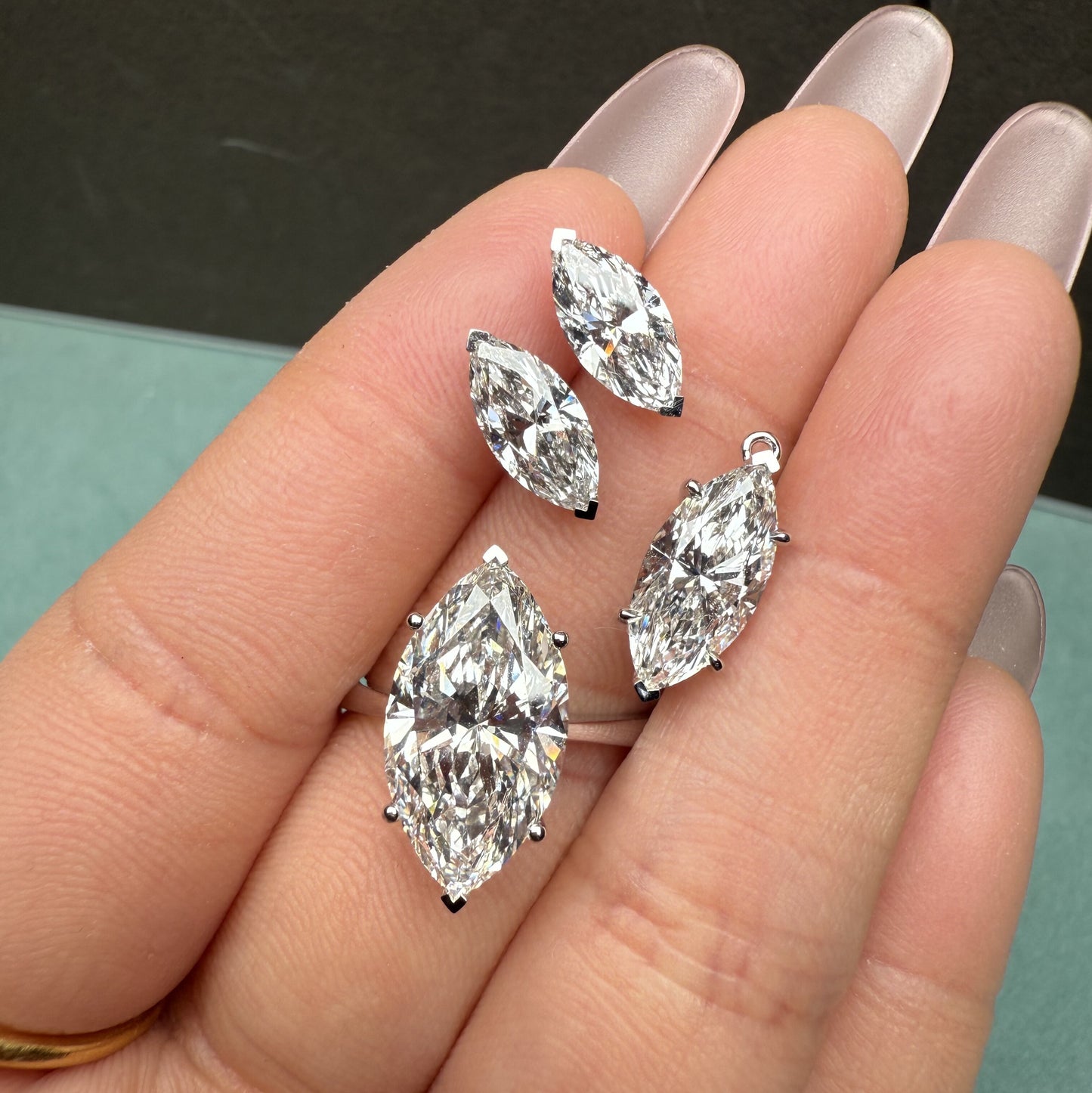 Pirmiana Cutomiezd 18K White Gold 1ct Marquise Shape Lab Grown Diamond for Women Wedding Proposal earrings