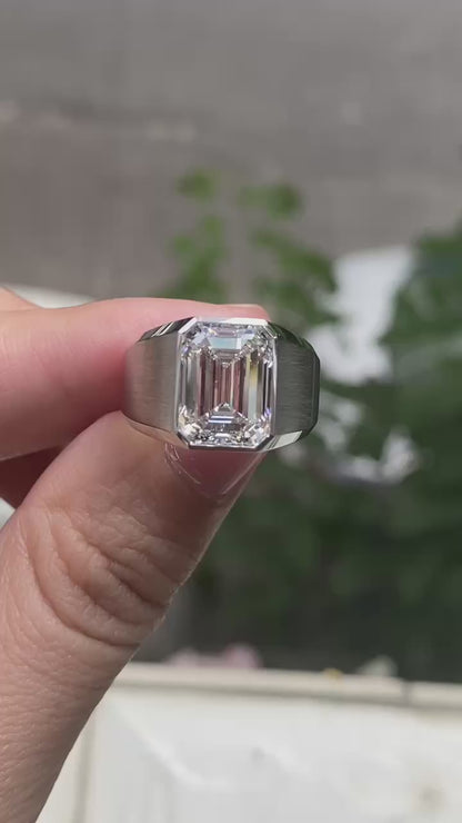 Ruif custom-made 18k gold 5ct emerald cut lab grown diamond ring for men classic luxury ring for wedding