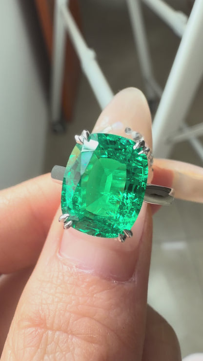 Pirmiana Hot Sale Classic Design Lab Grown Emerald 9K Gold Rings 9x11MM 3.5ct Top Quality Lab Grown Emerald For Girlfriend Gift