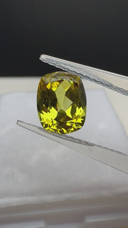 Pirmiana Cushion shape Lab Grown Yellow Sapphire Loose Gemstones for Jewelry Making