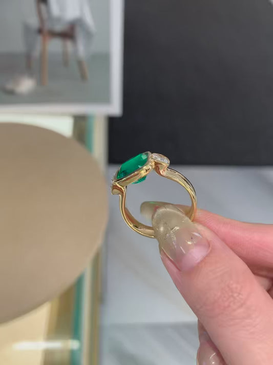 Pirmiana Custom Design 18k Yellow Gold Cushion Shape 10.5mm Lab Grown Emerald Ring