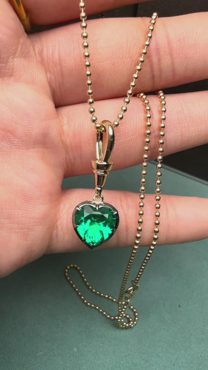 Primiana New Classic Style 9K 9x9mm 2.5ct Heart Shape Lab Grwon Emerlad Pendant Girlfriend Gift