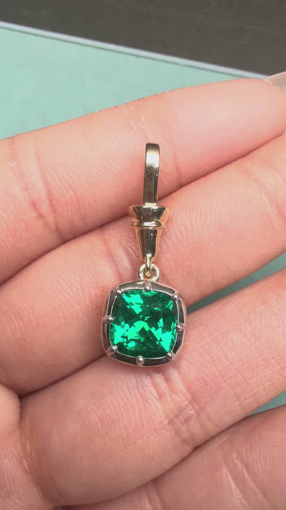 Primiana New Classic Style 9K 8X8mm 2.3ct Cushion Cut Lab Grwon Emerlad Pendant Girlfriend Gift