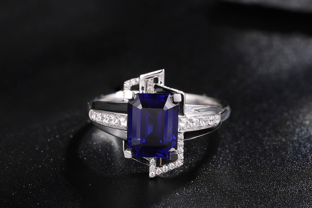 Pirmiana Jewelry 18K Gold 4.46ct Lab Grown Blue Sapphire Ring for Men Party Design