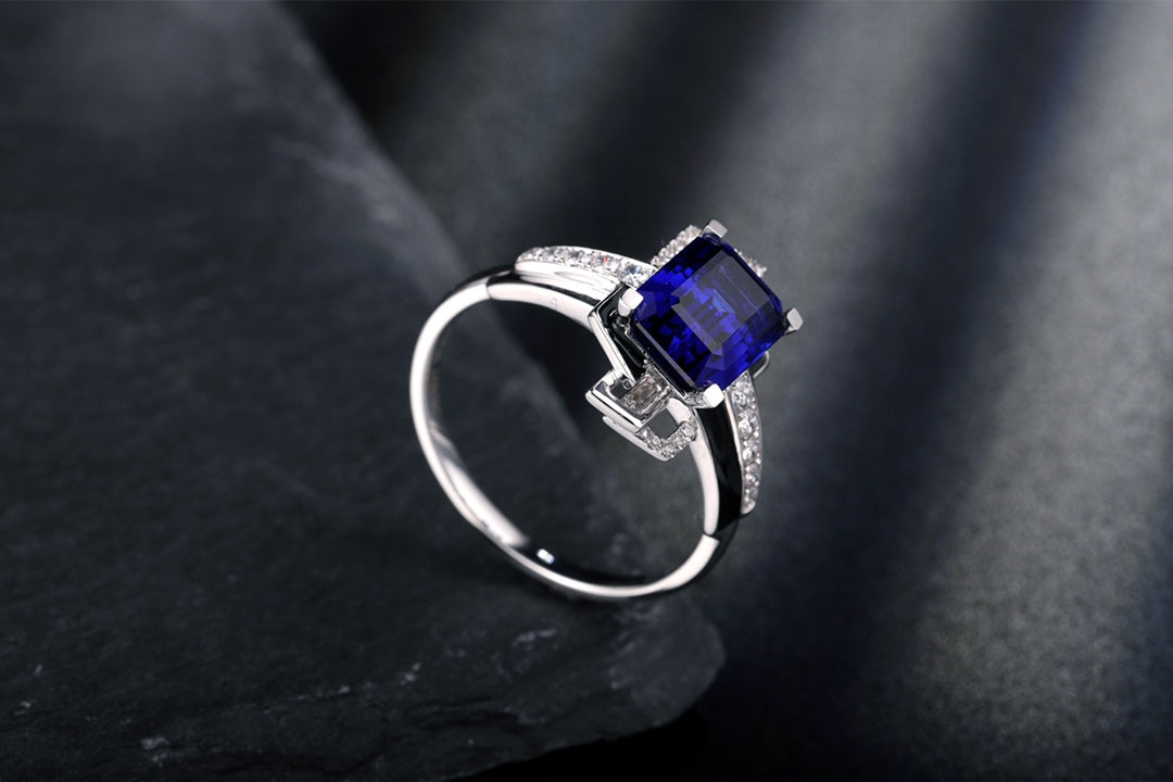 Pirmiana Jewelry 18K Gold 4.46ct Lab Grown Blue Sapphire Ring for Men Party Design