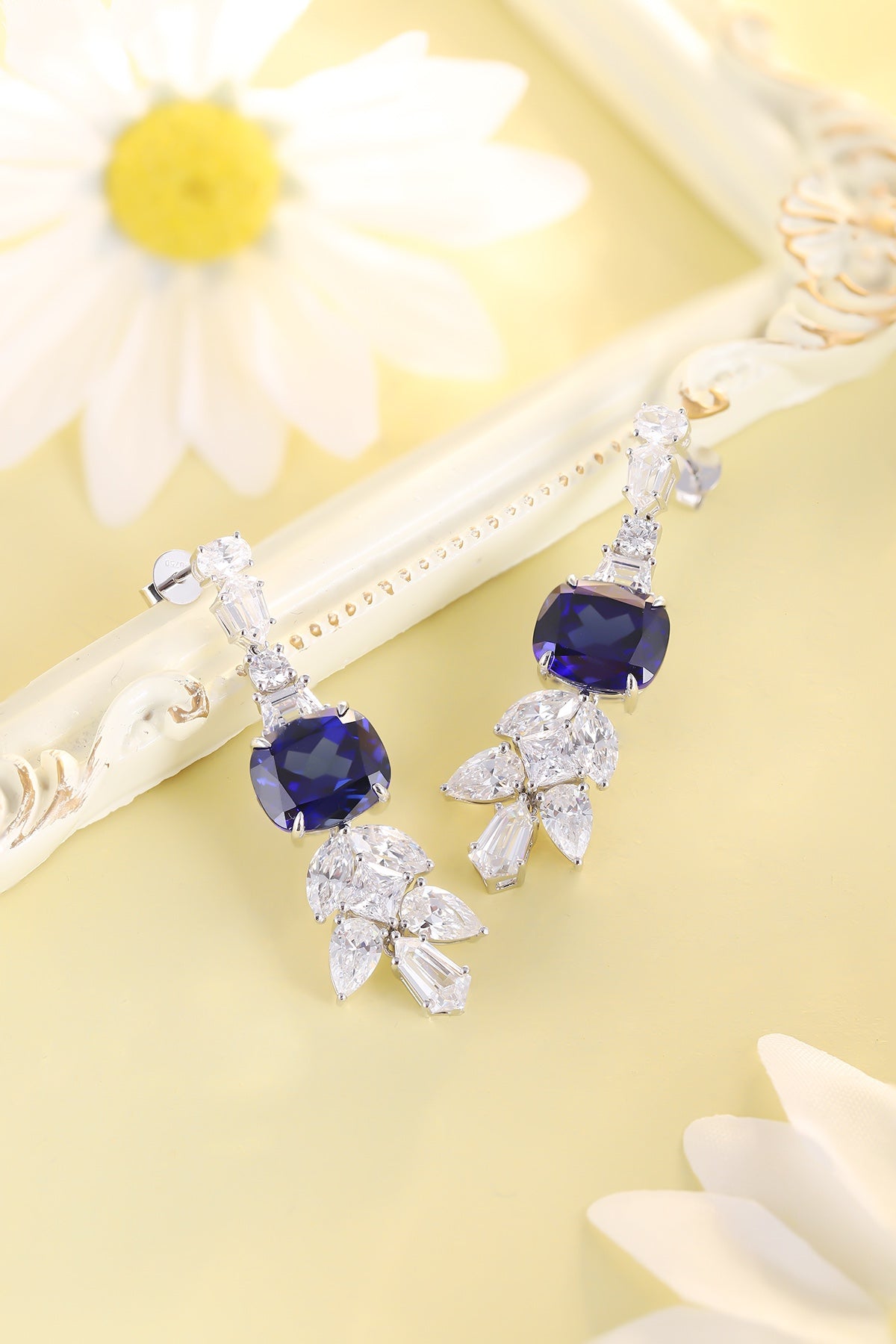 Pirmiana New Arrival 10.55ct Lab Grown Sapphire Earring Studs 18K Gold Jewelry Earrings for Women