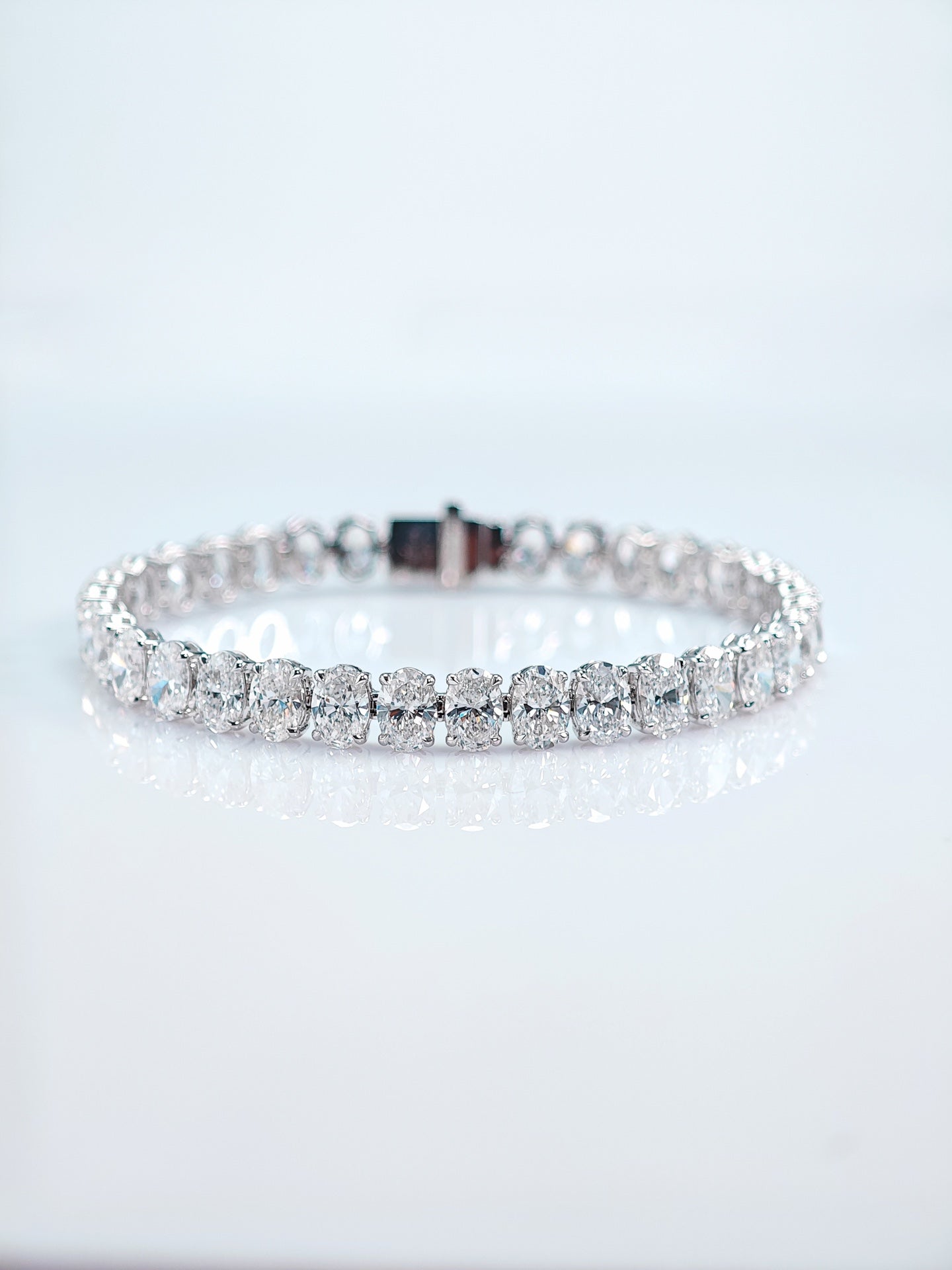 Pirmiana New Custom Design 18K Gold 18.309ct Lab Grown Diamond Bracelet Fashion Jewwelry for Party Gift