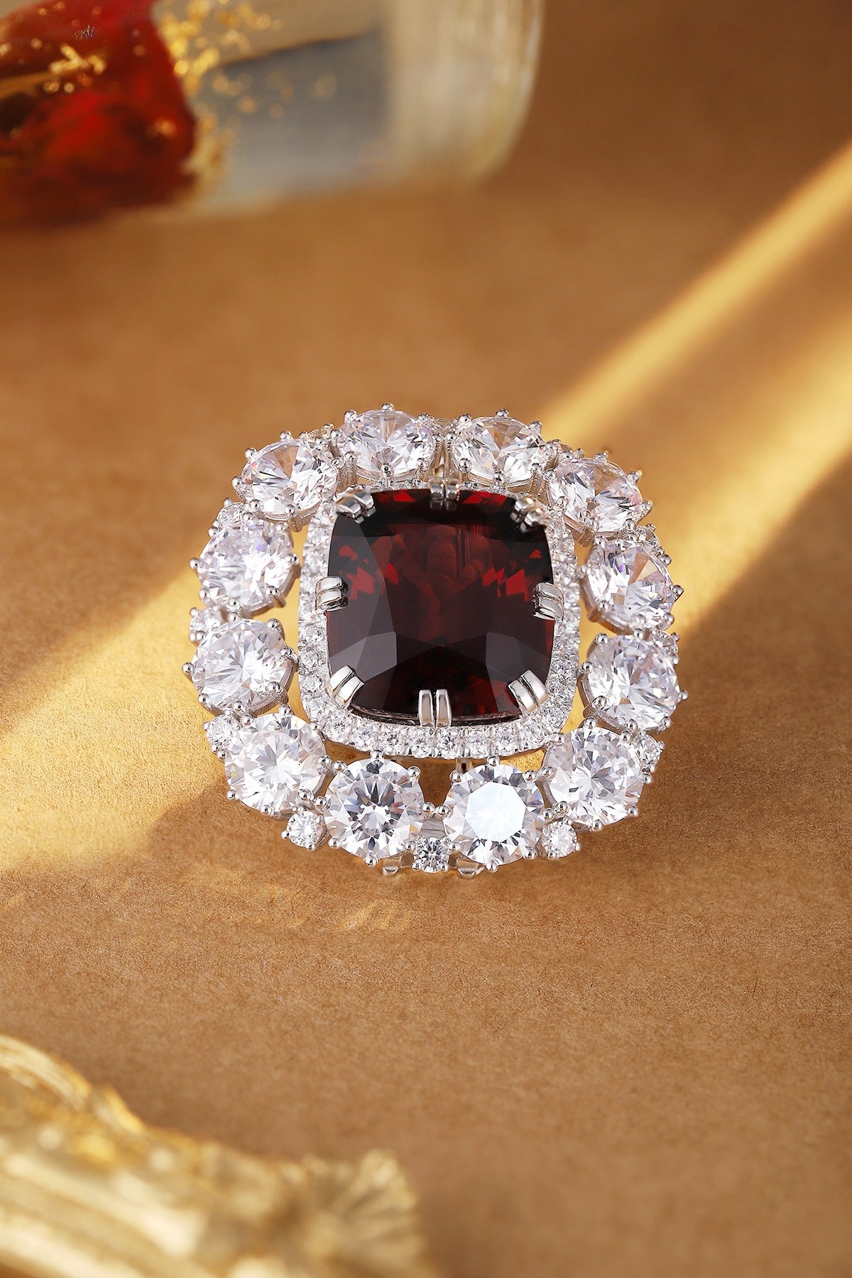 Pirmiana 2024 Hot Sale S925 Silver 31.53ct Natural Garnet Brooch Gemstone Elegant Jewelry Women Party Gift