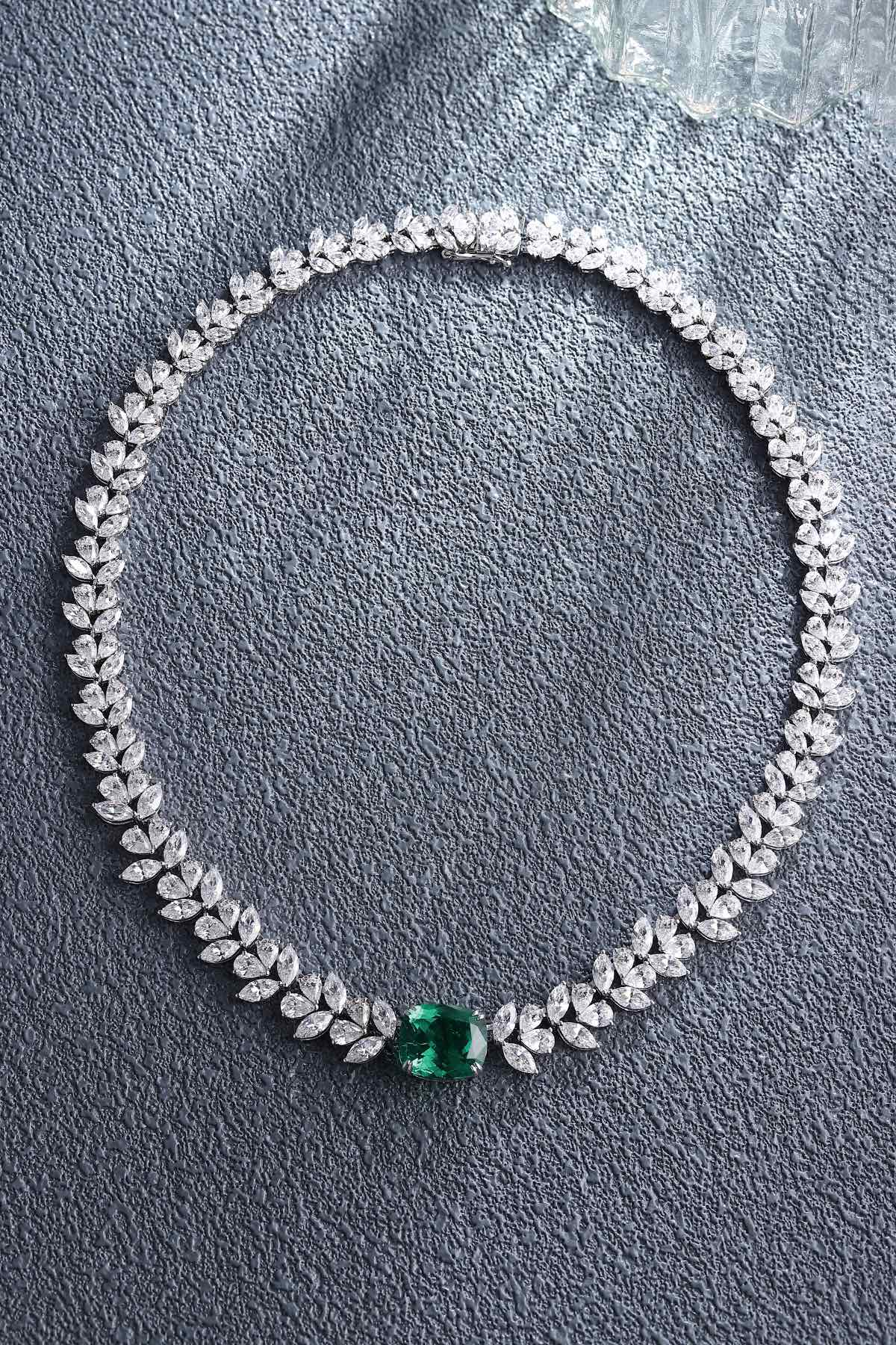 Pirmiana New Fashion 8.37ct Lab Grown Emerald Pendant Necklace S925 Silver Jewelry for Woman Gift Pendants