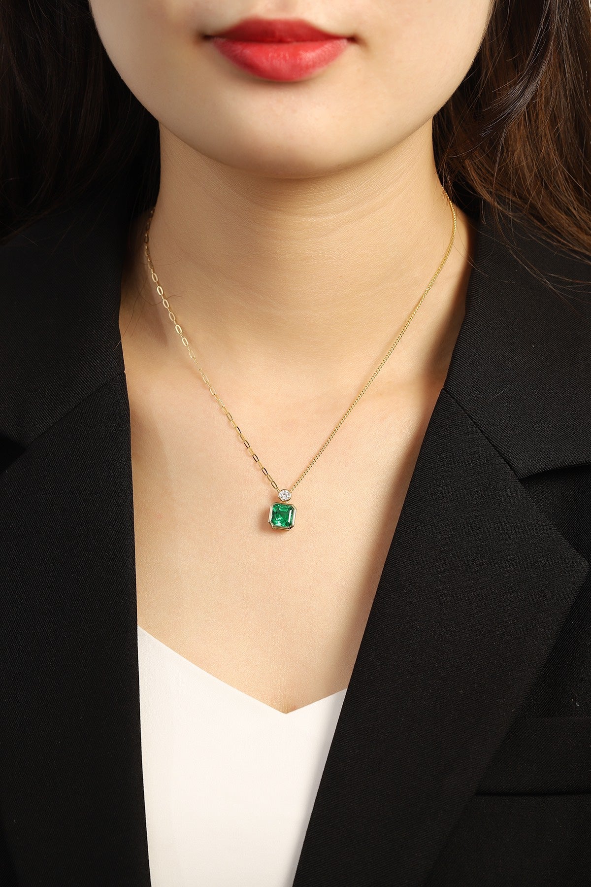 Pirmiana New Fashion 1.84ct Lab Grown Emerald Pendant Necklace 18K Gold Jewelry for Woman Gift Pendants