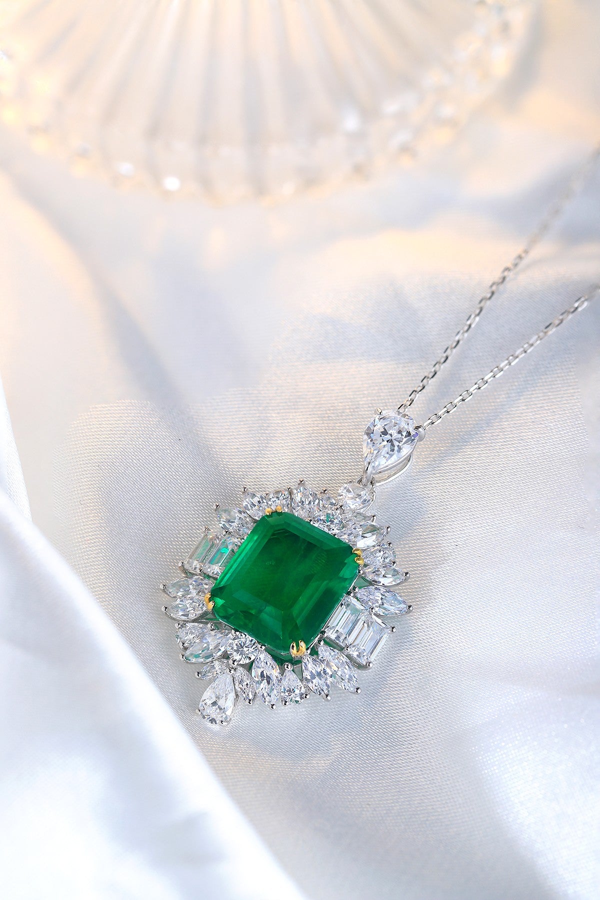 Pirmiana New Fashion 8.62ct Lab Grown Emerald Pendant Necklace S925 Silver Jewelry for Woman Gift Pendants