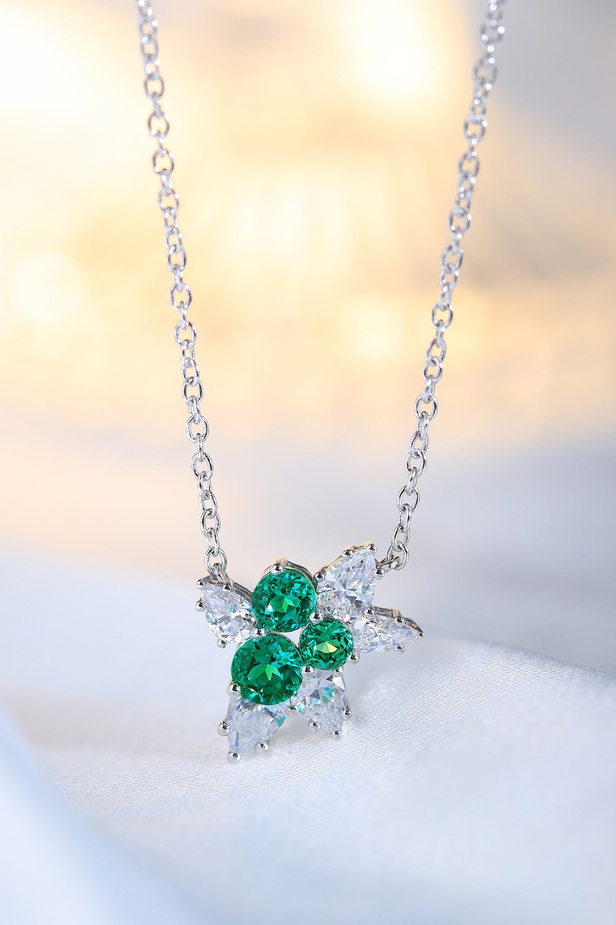 Pirmiana New Fashion 1.03ct Lab Grown Emerald Necklace S925 Silver Jewelry for Woman Gift Pendants
